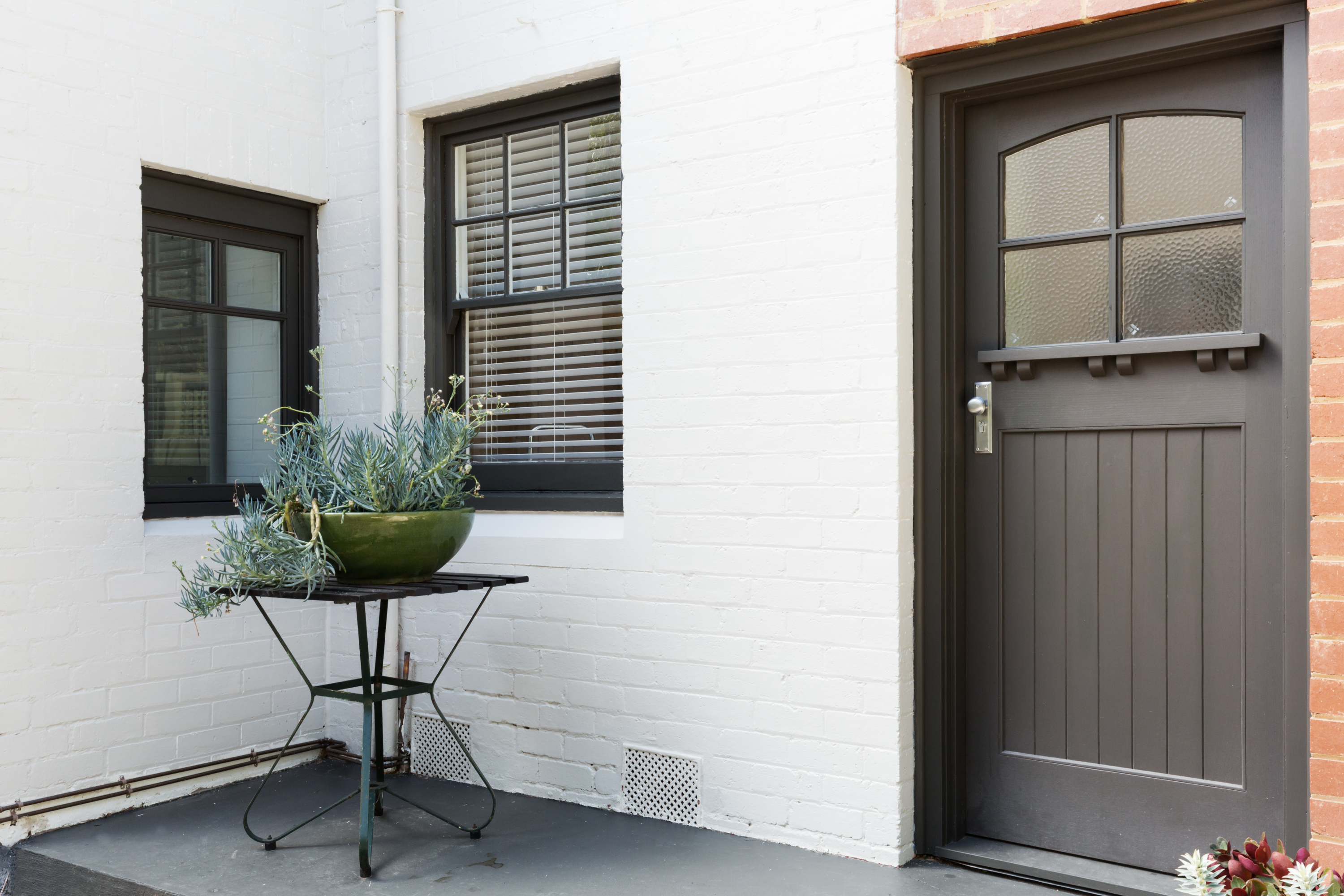 Accurate Installation & Clean Finishing